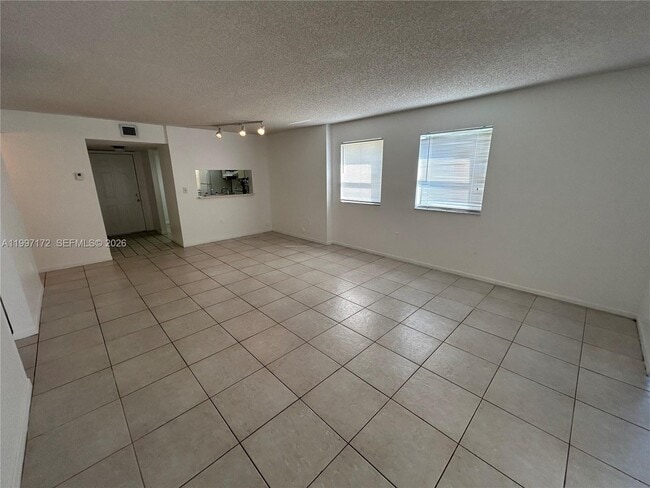 Foto del edificio - 5200 NW 31st Ave