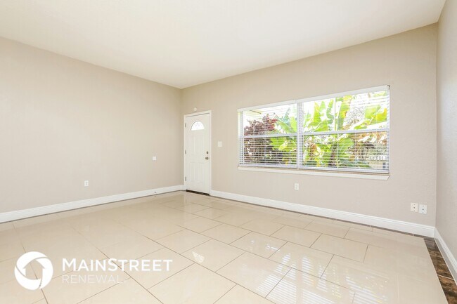 Foto del edificio - 1123 Suncrest Dr