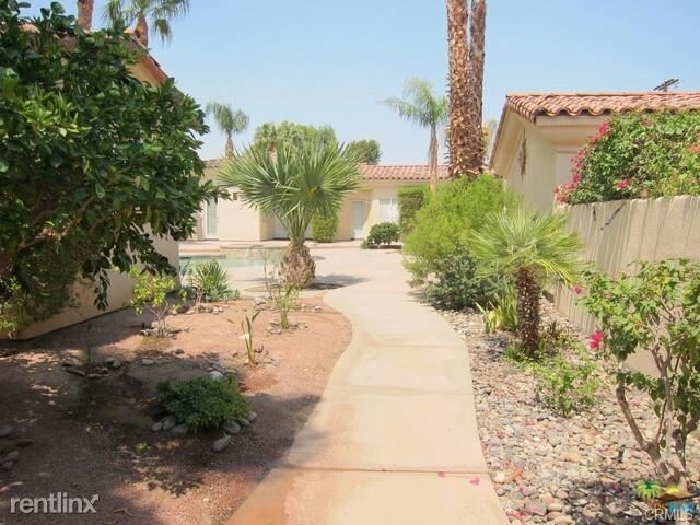 Building Photo - 78580 Avenida Tujunga