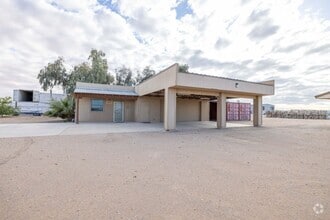 Building Photo - 3942 S Ave 4 1/2 E