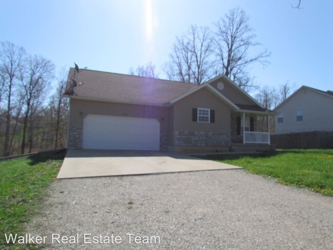 Foto del edificio - 15668 Terris Ln