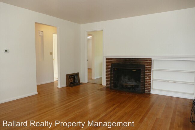 Building Photo - 2 br, 1 bath House - 6527 25th Ave NW