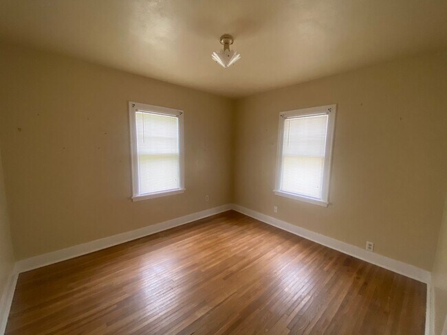 Foto del edificio - 1738 Meadows Avenue East Peoria - 3BR/1BA ...