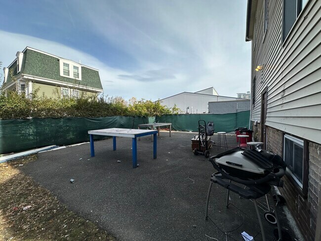 Foto del edificio - 74 Ashford St