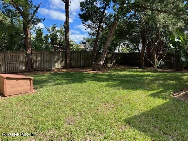 Building Photo - 458 Arricola Ave