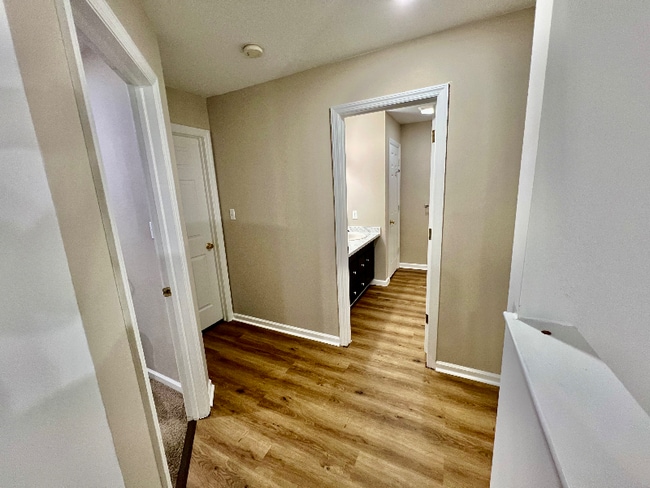 Foto del edificio - 24 Pennridge Ave