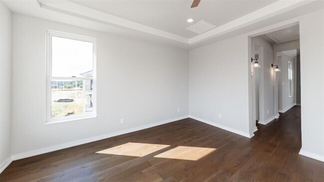 Building Photo - 25805 Case Ln