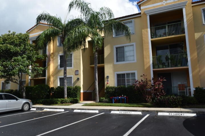 Foto principal - 157 Yacht Club Way