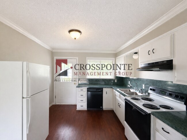 Foto del edificio - Tour Today! Studio Apartment in East Tyler! 1/2 Off First Full Months Rent!