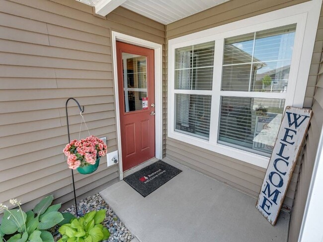 Building Photo - Redwood Troy Arthur Road