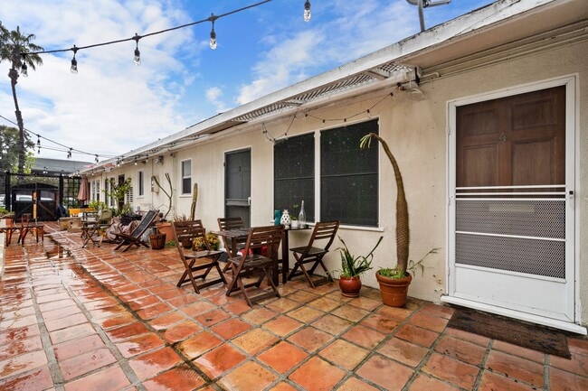 Building Photo - 1724 Abbot Kinney Blvd