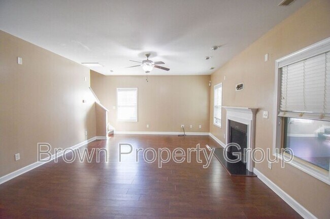 Foto del edificio - 6023 Daybrook Ct