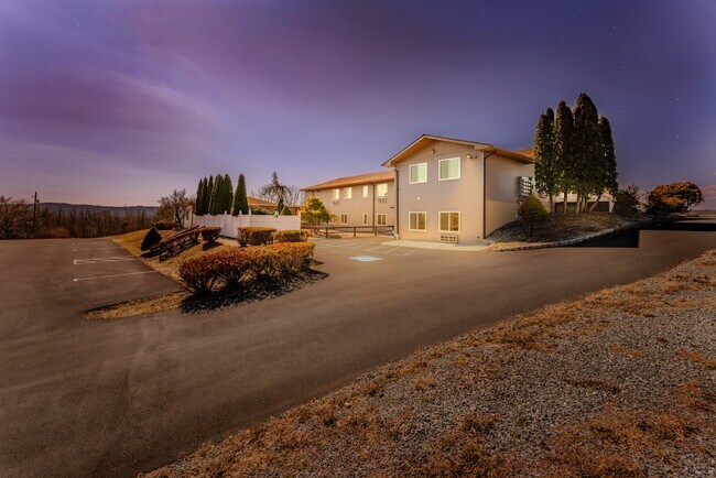 Building Photo - 1111 Weir Lake Rd