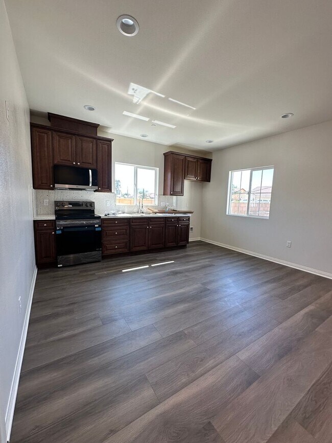 Building Photo - Gorgeously Modern 3 bedroom Home for Rent ...