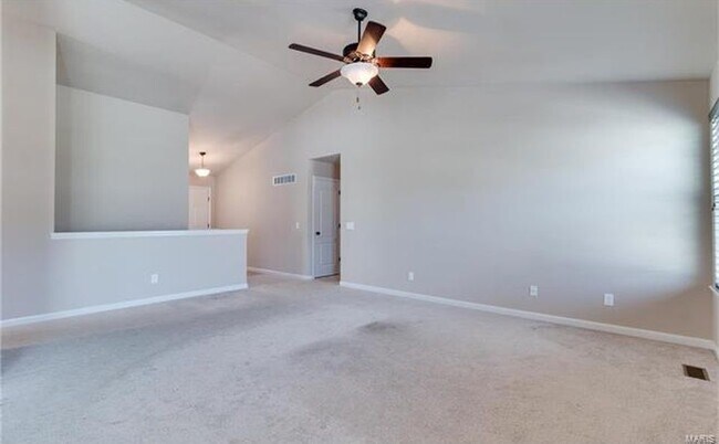 Foto del edificio - 428 Ramblewood Way