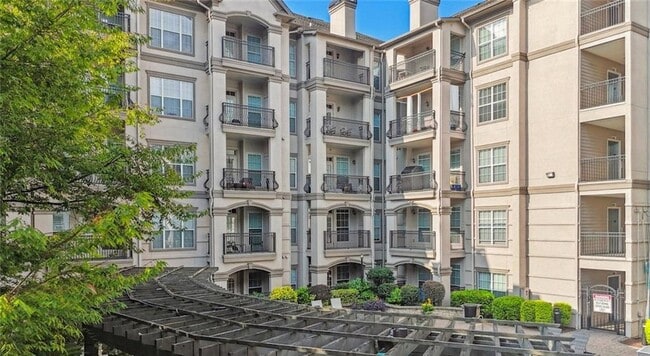 Photo - 2910 Clairmont Rd House