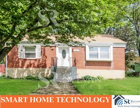 Building Photo - 922 Milford Mill Rd