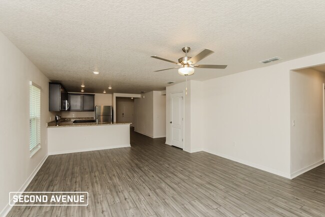 Foto del edificio - 521 Breakwater St SE