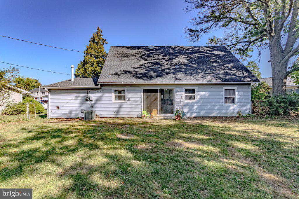 Foto principal - 34 Express Ln