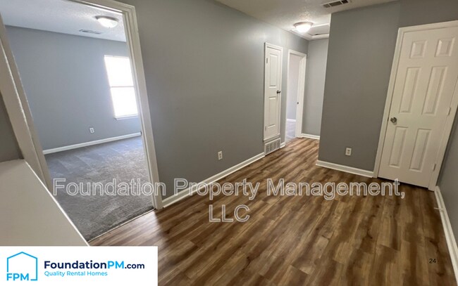 Foto del edificio - 1530 Estacada Way