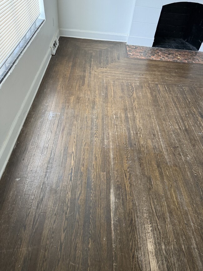 Foto del edificio - 17612 Prairie St