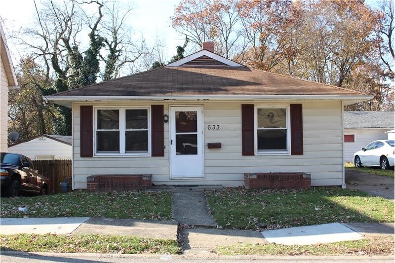 633 Ave, Wintersville, OH 43952 Apartment for Rent in