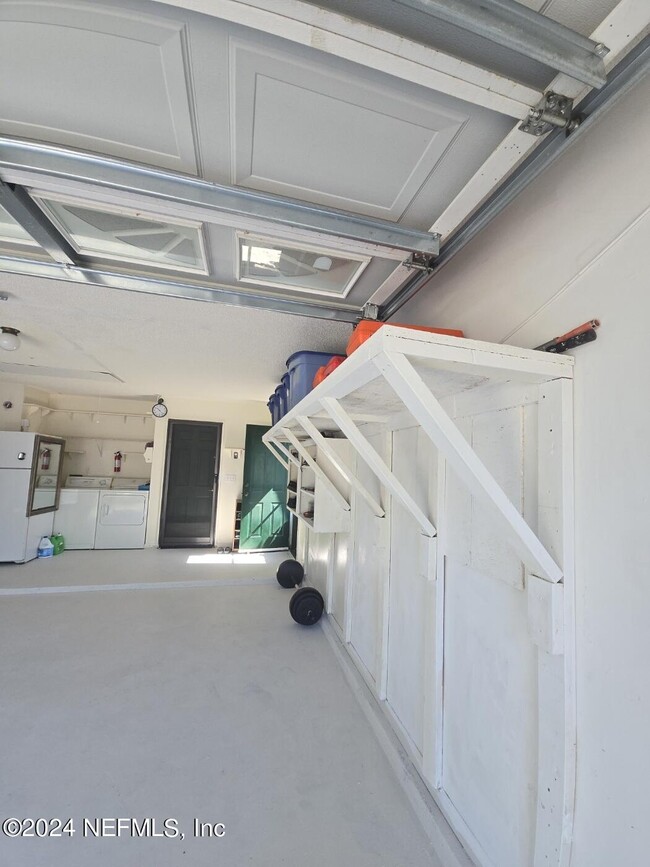 Foto del edificio - 1528 Beecher Ln