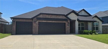 Building Photo - 4103 SW Wheatgrass Blvd