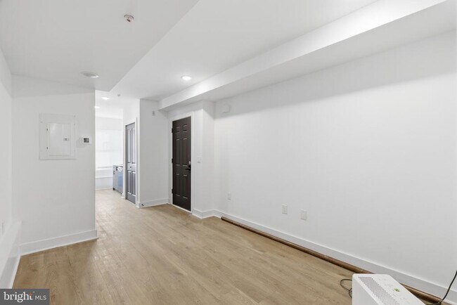 Foto del edificio - 630 W Cumberland St