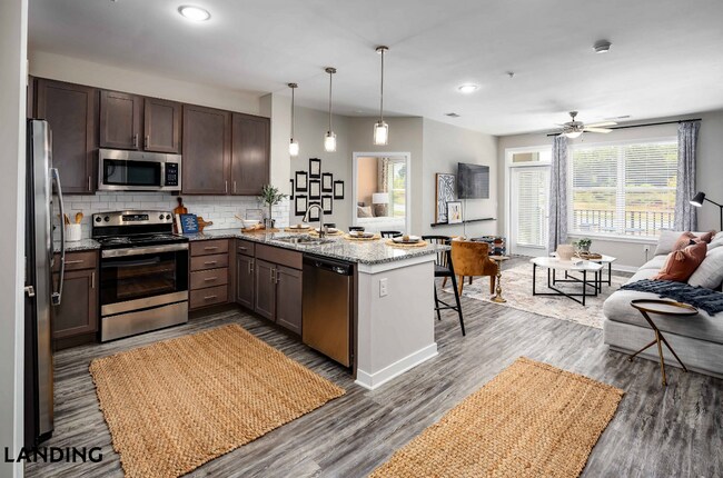 Foto del edificio - 16200 Croft Dr