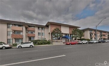 Building Photo - 5585 E Pacific Coast Hwy