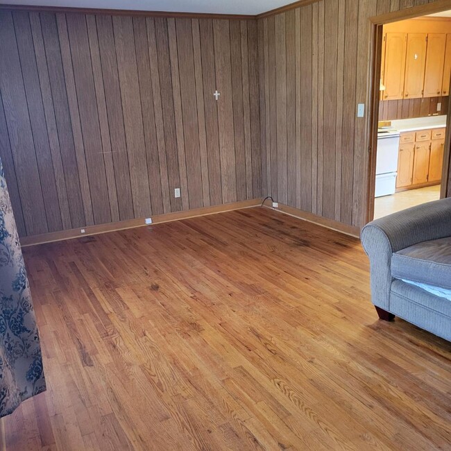 Photo - 809 Church St Apartment