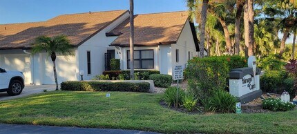 Building Photo - 1211 Capri Isles Blvd