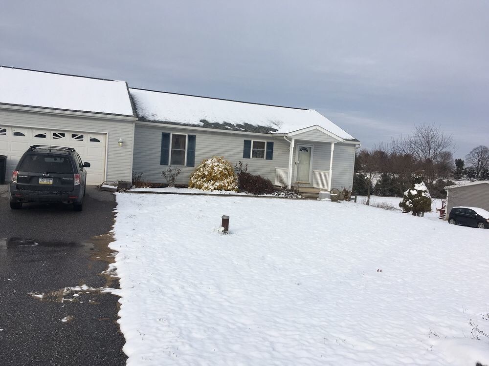 Primary Photo - HOUSE with 4 CAR GARAGE