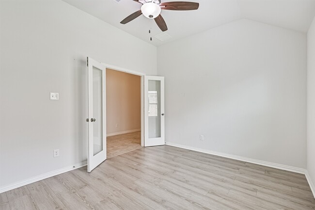 Building Photo - 7019 Terra Dr