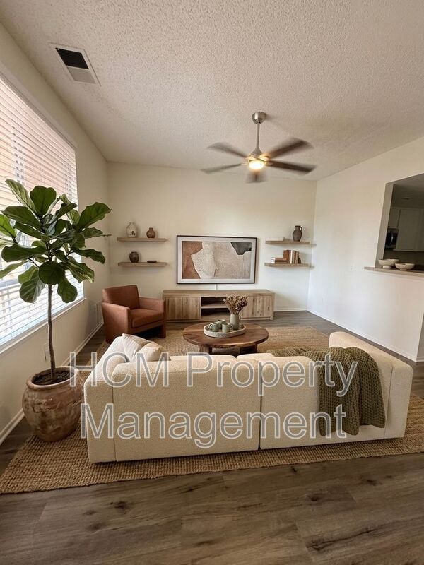 Foto del edificio - 113 Alberti Aisle