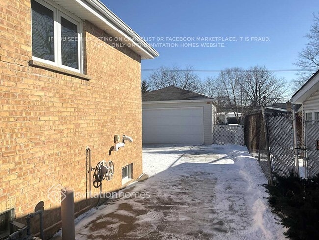 Foto del edificio - 641 Neva Ave