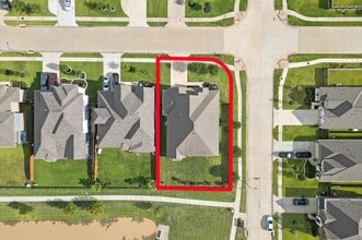 Building Photo - 24418 Moonlit Shore Dr