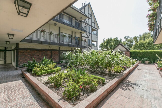 Foto del edificio - 234 N Kenwood St