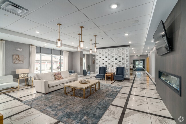Sala Club - The Station at Willow Grove