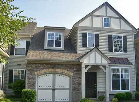 Foto principal - BEAUTIFUL 3 BEDROOM/2.5 BATH CONDO FOR RENT!