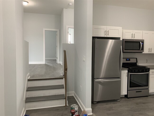 Foto del edificio - 872 Bergen Ave