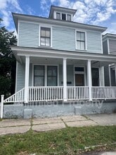 Building Photo - 721 Chestnut St