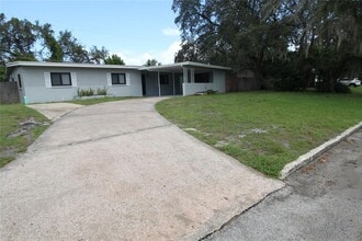 Building Photo - 115 N Lakewood Cir