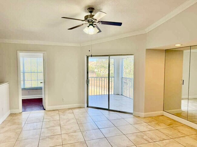Building Photo - 169 Santa Clara Dr