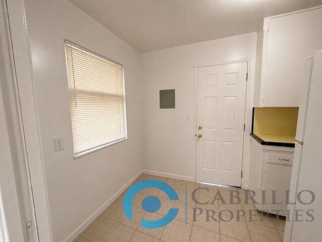 Foto del edificio - 4413 44th St