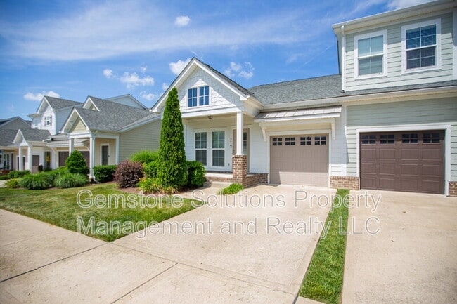 Building Photo - 1041 Honey Bush Cir