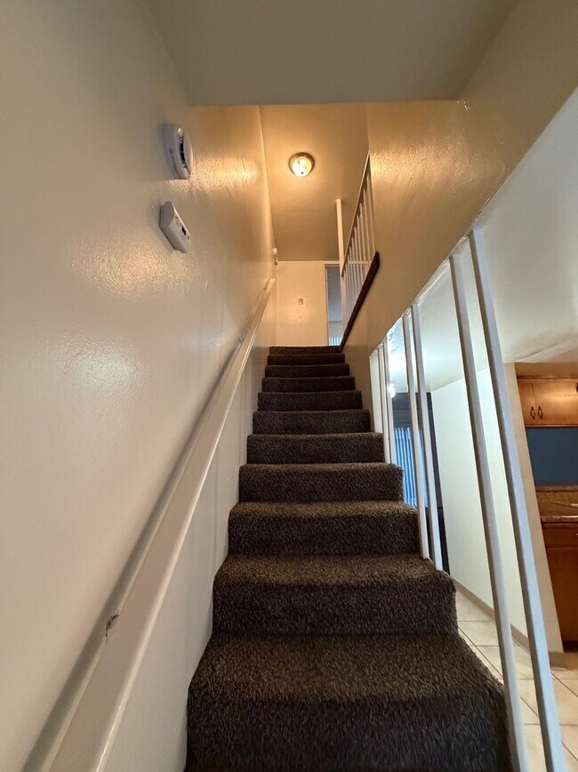 Foto del edificio - 1968 Stine Rd