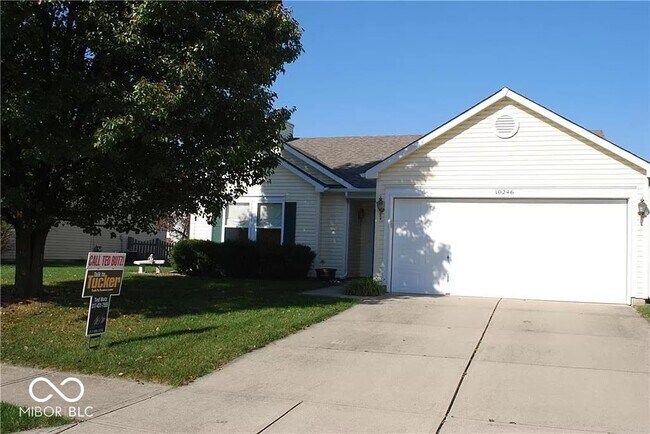 Building Photo - 10246 Apple Blossom Cir