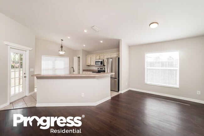 Foto del edificio - 4210 Sinclair Pl